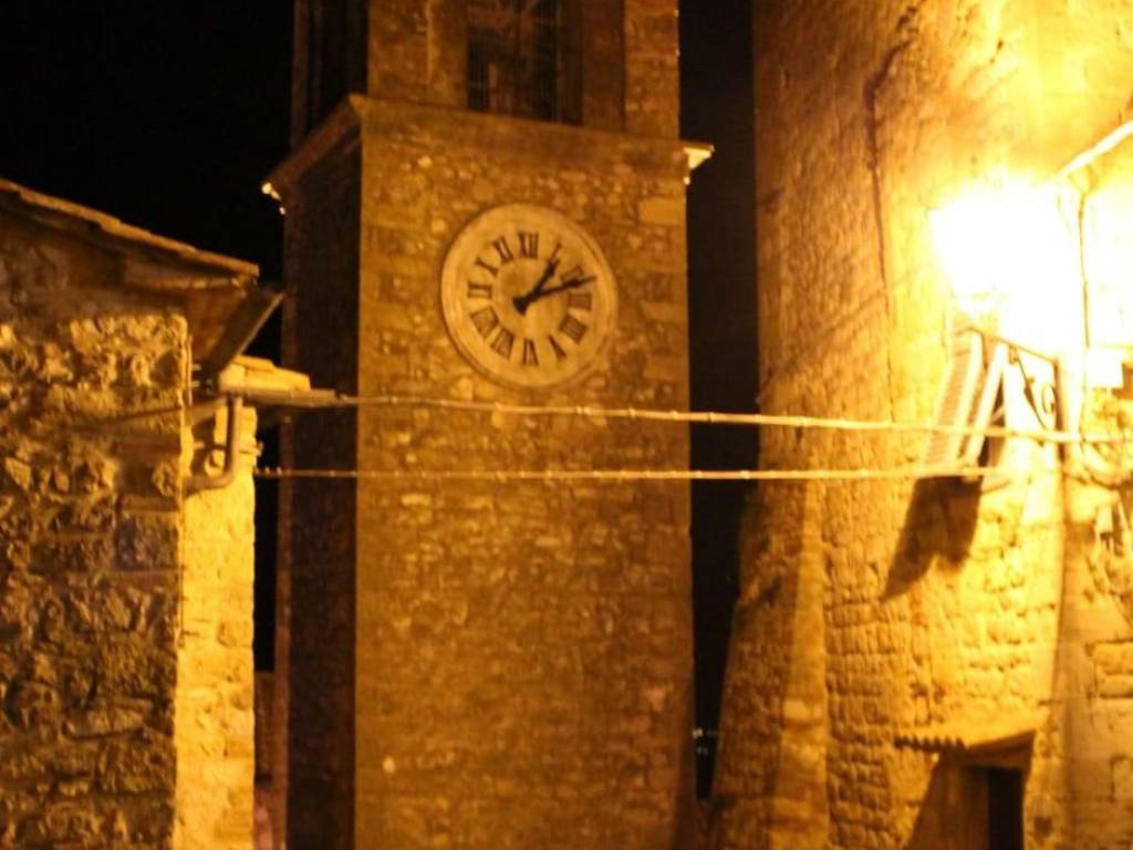 casa indipendente in vendita a Casale Marittimo