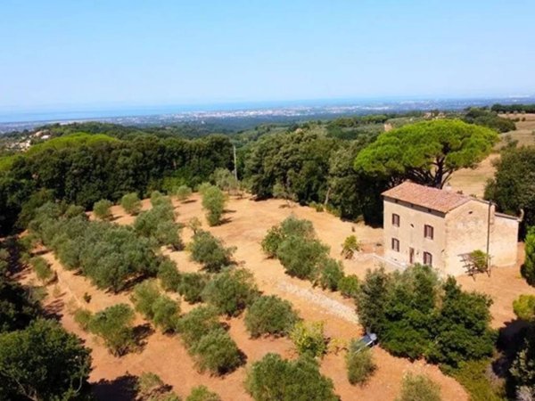 casa indipendente in vendita a Casale Marittimo