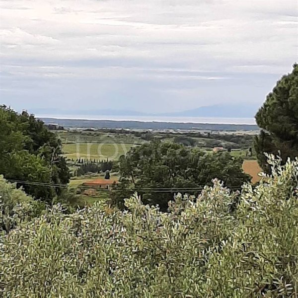 casa indipendente in vendita a Casale Marittimo