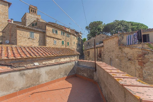 casa indipendente in vendita a Casale Marittimo