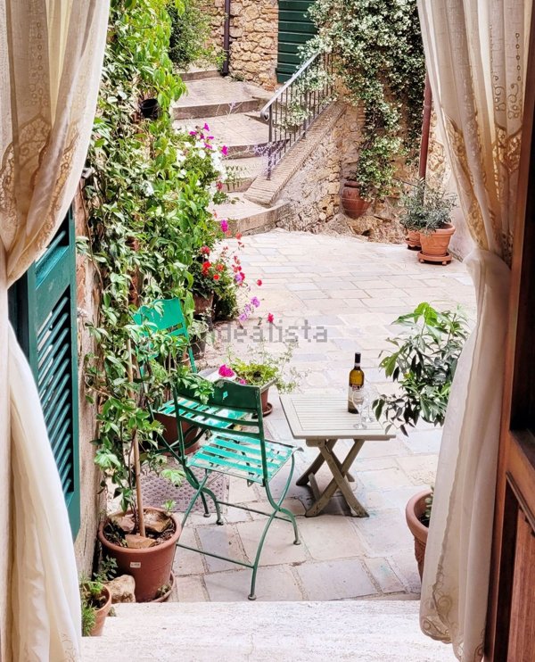 casa indipendente in vendita a Casale Marittimo