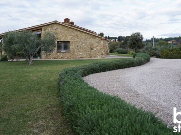 casa indipendente in vendita a Casale Marittimo