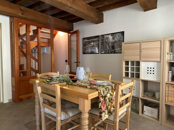 casa indipendente in vendita a Casale Marittimo