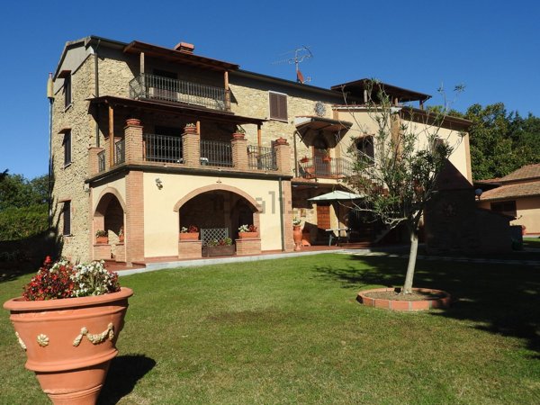 casa indipendente in vendita a Casale Marittimo