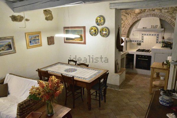 casa indipendente in vendita a Casale Marittimo