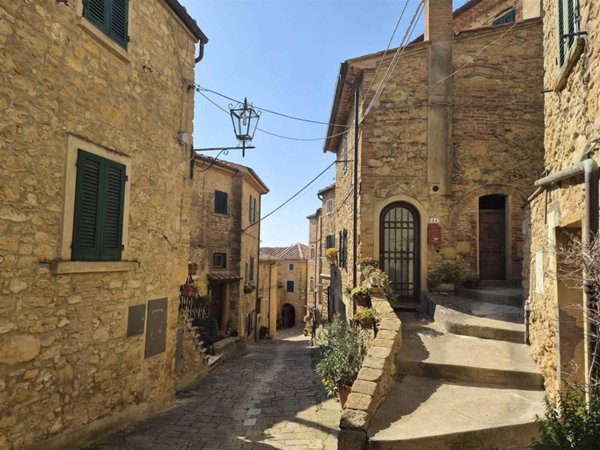 casa indipendente in vendita a Casale Marittimo