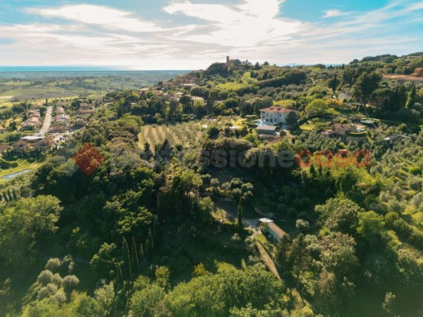 casa indipendente in vendita a Casale Marittimo