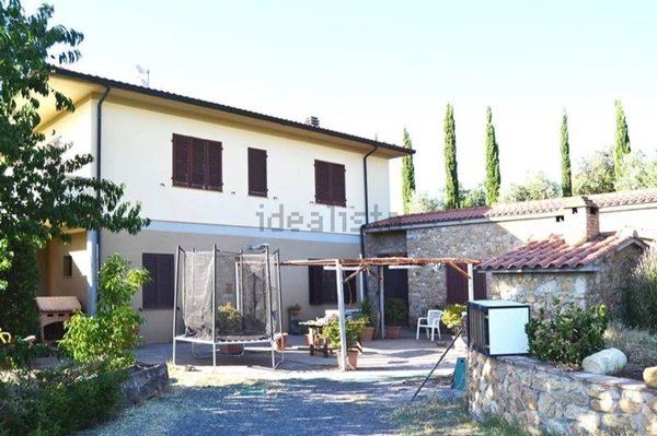casa indipendente in vendita a Casale Marittimo