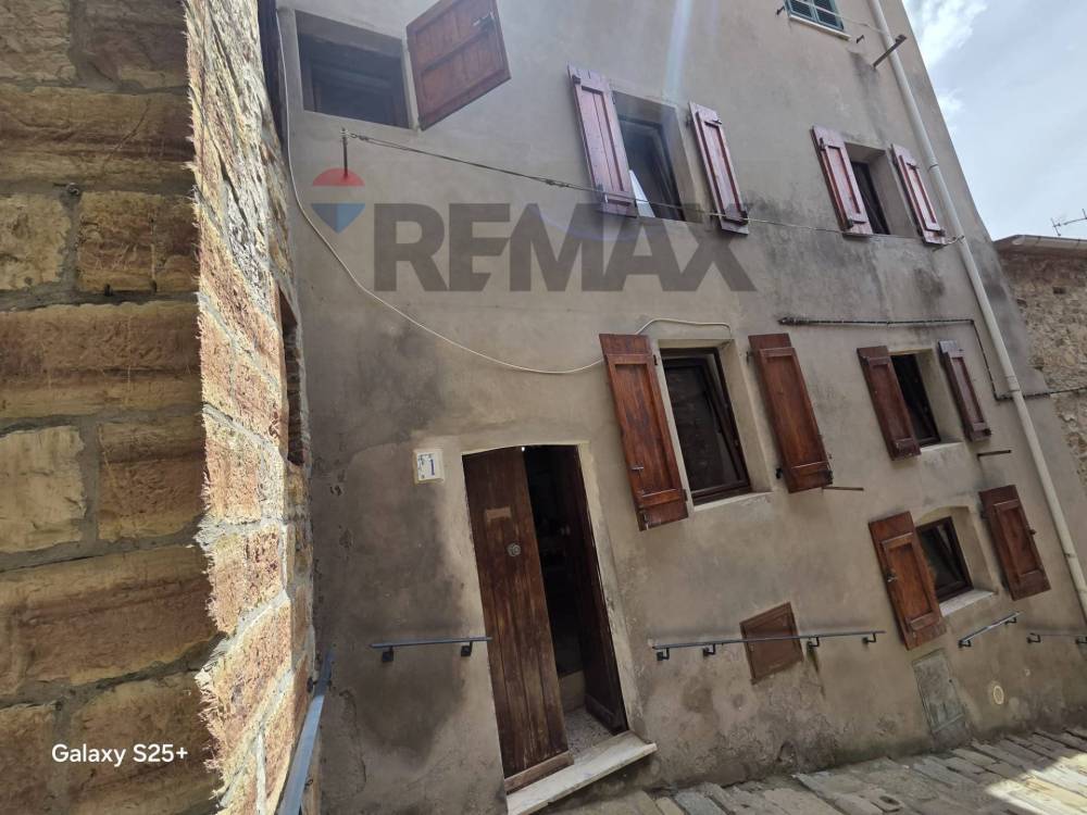 casa indipendente in vendita a Casale Marittimo