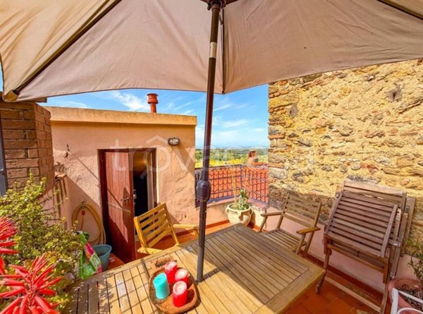 casa indipendente in vendita a Casale Marittimo