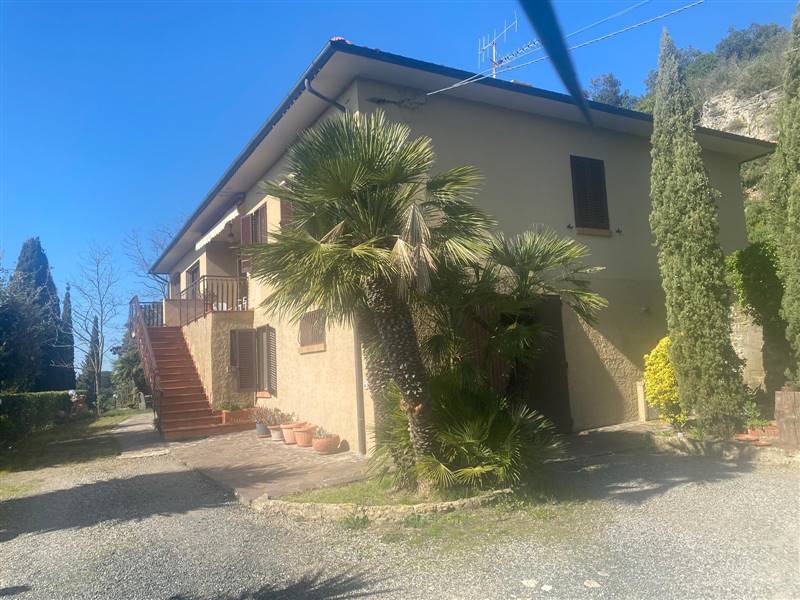 casa indipendente in vendita a Casale Marittimo