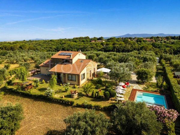 casa indipendente in vendita a Casale Marittimo