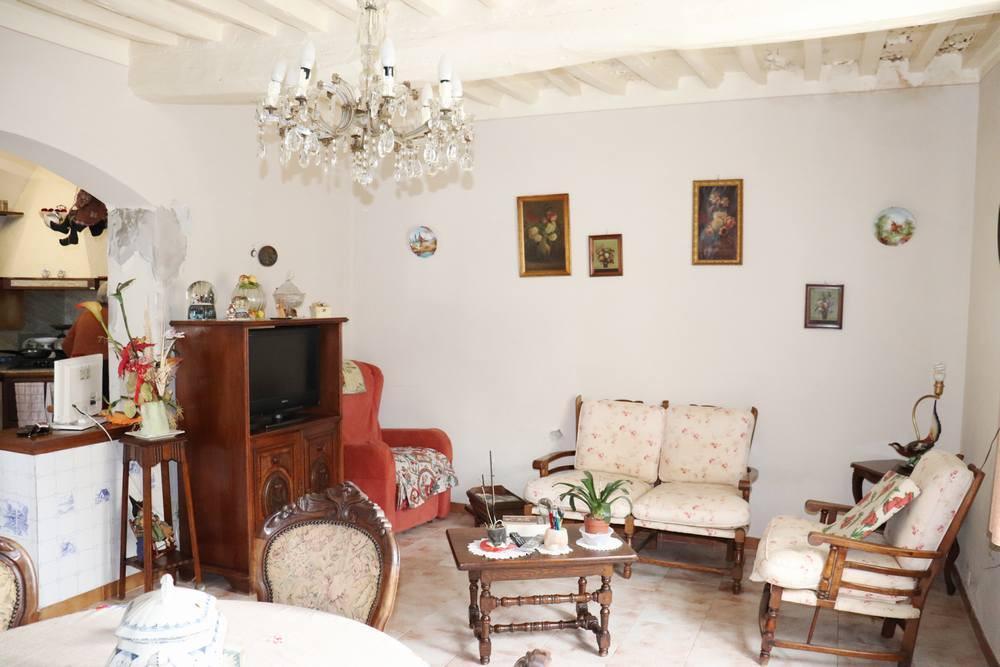 casa indipendente in vendita a Cascina in zona San Giorgio