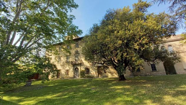 casa indipendente in vendita a Cascina