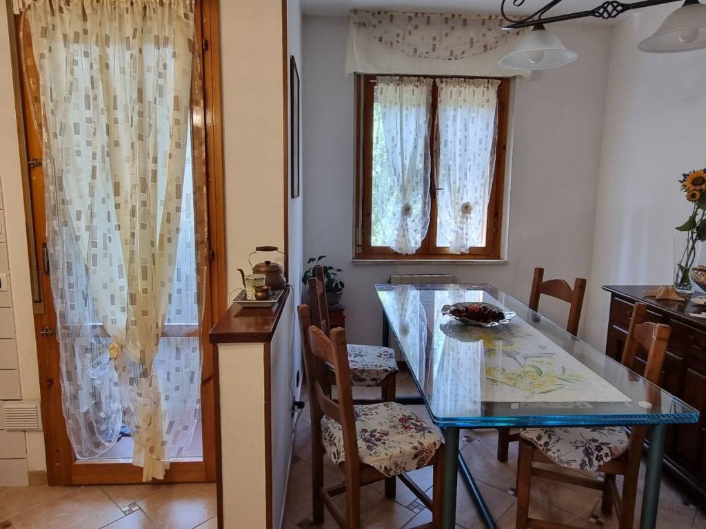 appartamento in vendita a Cascina in zona San Frediano a Settimo