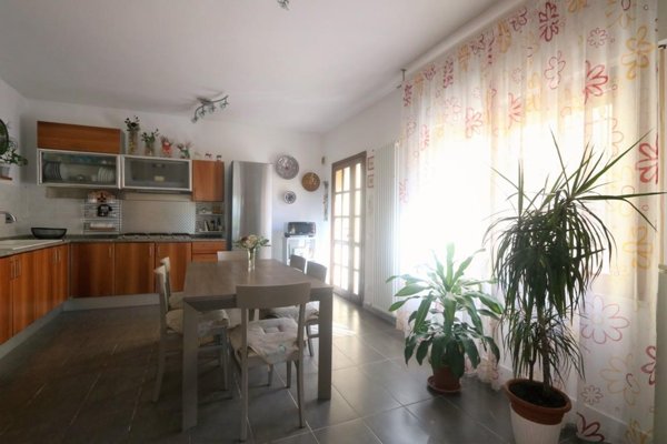appartamento in vendita a Cascina in zona San Giorgio