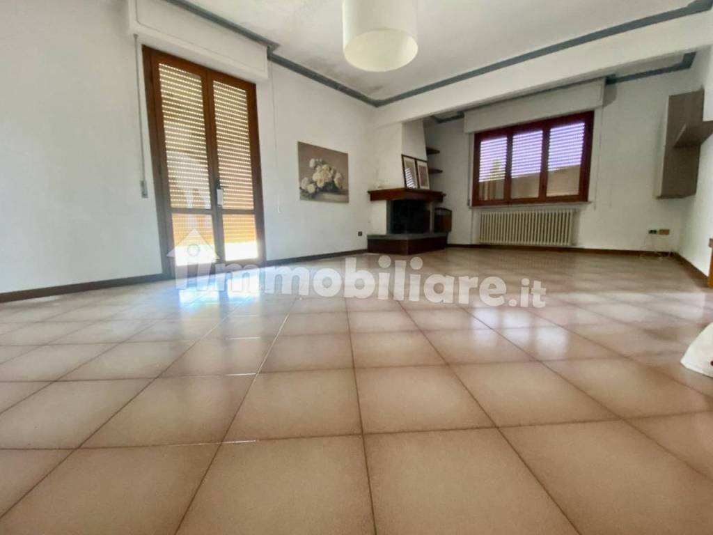 casa indipendente in vendita a Cascina in zona Ripoli