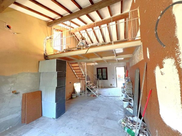 appartamento in vendita a Cascina
