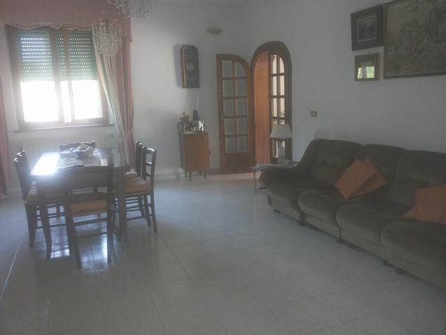 casale in vendita a Cascina in zona Navacchio