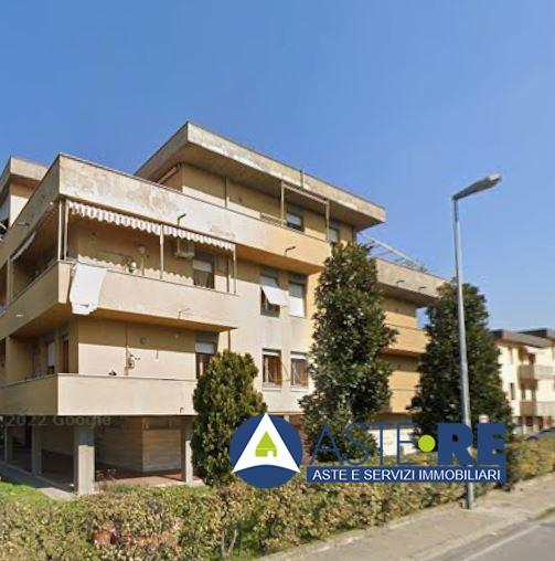 appartamento in vendita a Cascina
