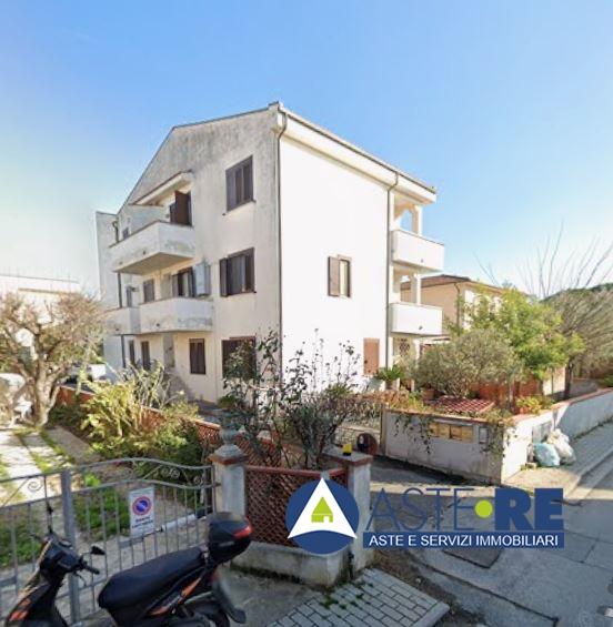 appartamento in vendita a Cascina