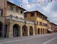 casa indipendente in vendita a Cascina in zona Navacchio