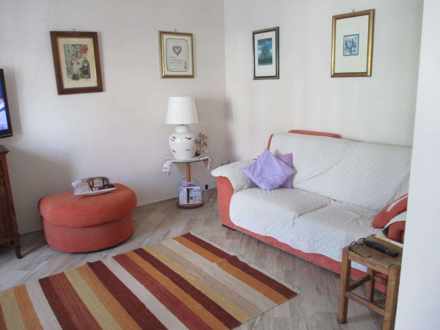 casale in vendita a Cascina in zona Navacchio