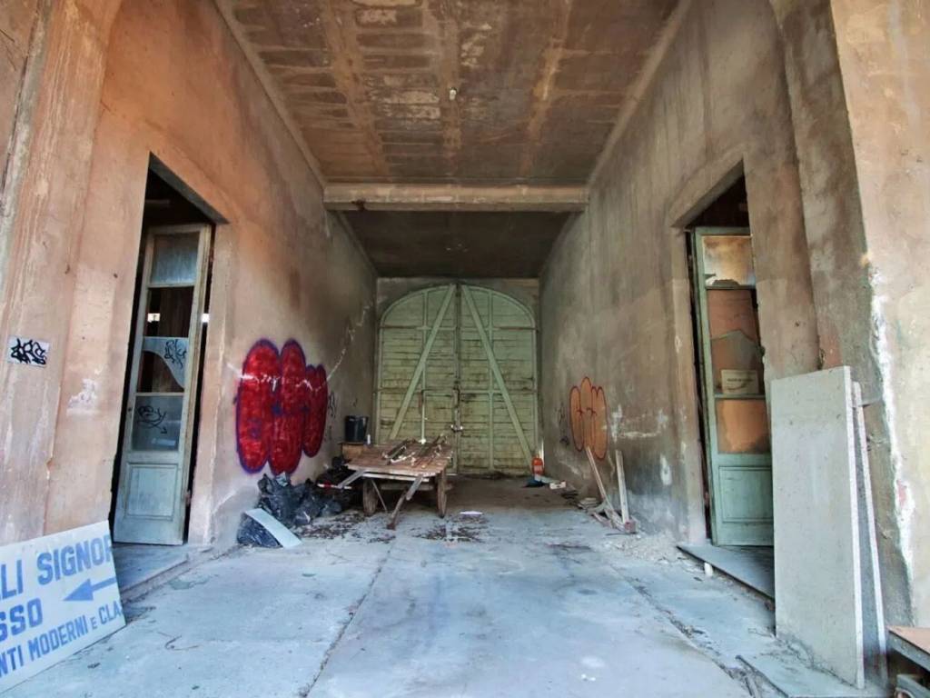casa indipendente in vendita a Cascina