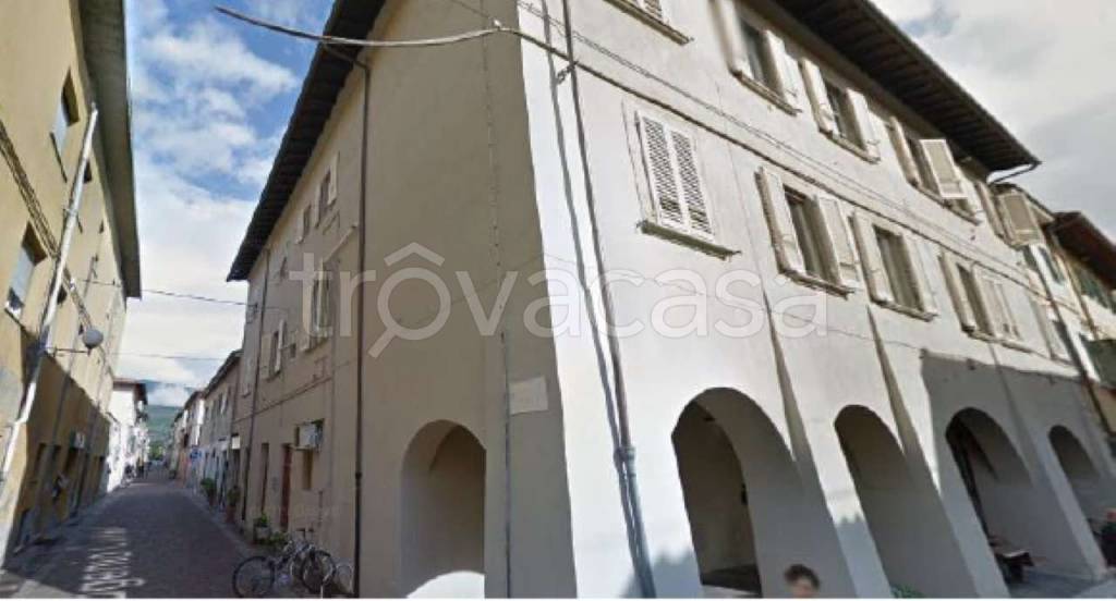 casale in vendita a Cascina