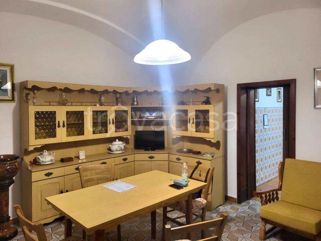 casa indipendente in vendita a Cascina in zona San Lorenzo a Pagnatico