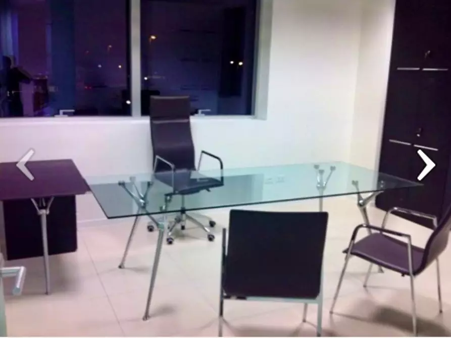 casale in vendita a Cascina