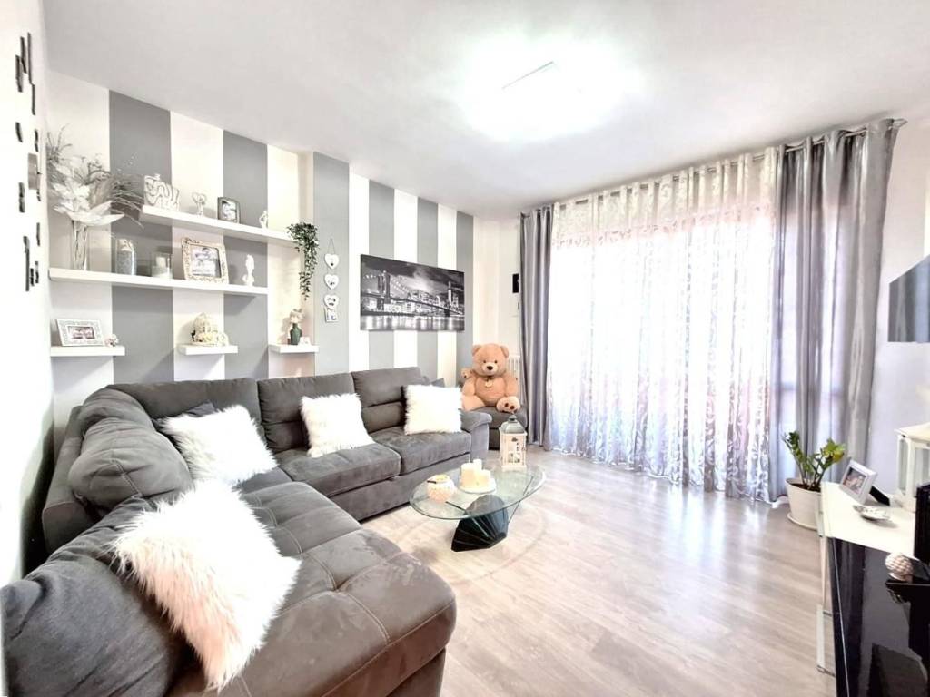 appartamento in vendita a Cascina