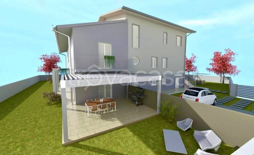 casa indipendente in vendita a Cascina