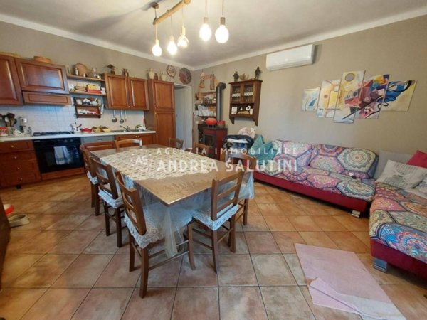appartamento in vendita a Cascina