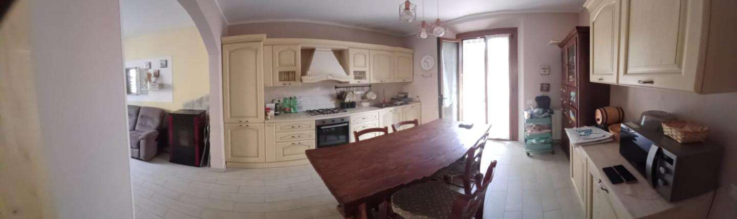 casale in vendita a Cascina in zona San Lorenzo a Pagnatico