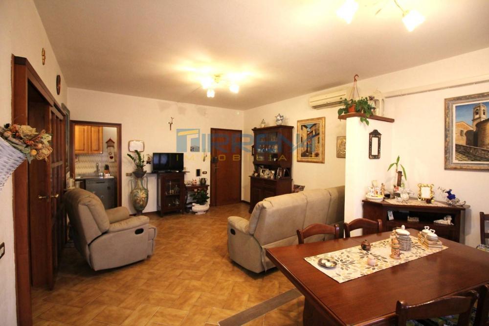 appartamento in vendita a Cascina in zona Casciavola