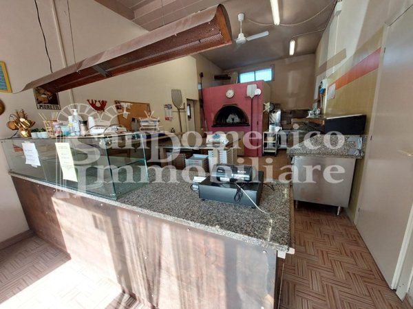 casale in vendita a Cascina in zona Musigliano