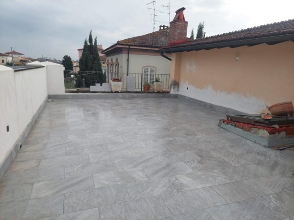 appartamento in vendita a Cascina