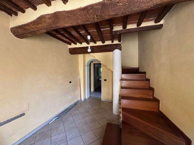 casale in vendita a Cascina in zona San Frediano a Settimo
