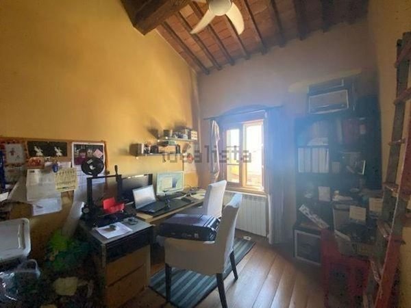 casa indipendente in vendita a Cascina