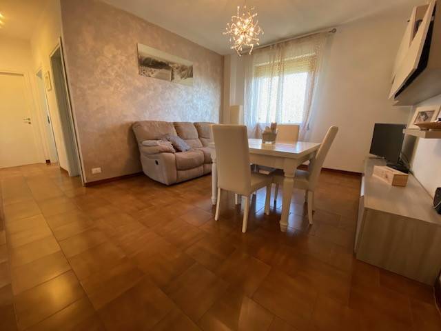 appartamento in vendita a Cascina