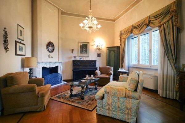 casa indipendente in vendita a Cascina in zona San Casciano