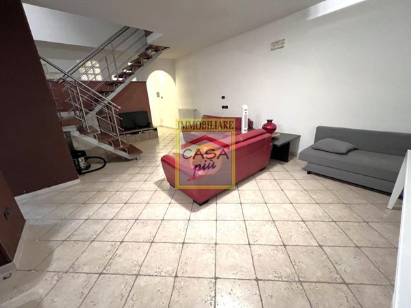 casa indipendente in vendita a Cascina in zona Navacchio
