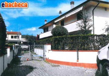 appartamento in vendita a Cascina