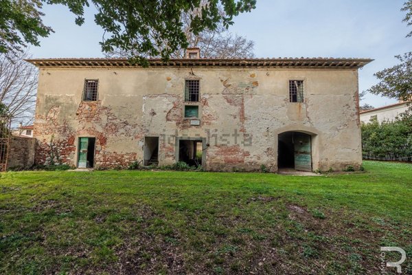 casale in vendita a Cascina