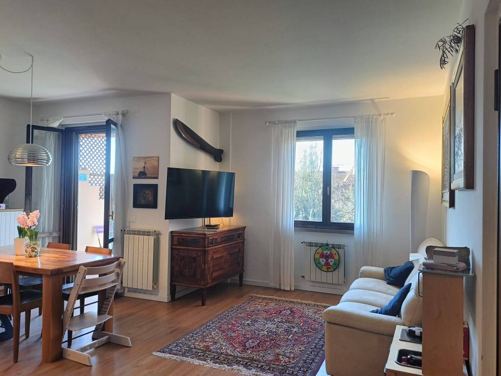 appartamento in vendita a Cascina in zona Navacchio