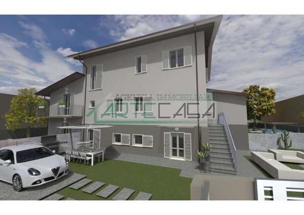 casa indipendente in vendita a Cascina