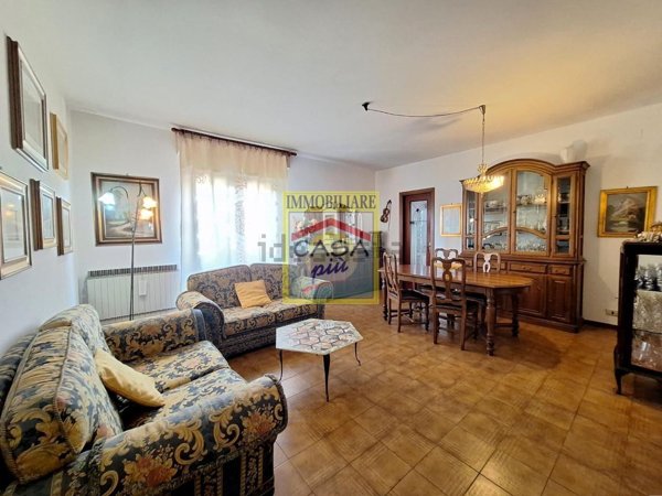 appartamento in vendita a Cascina