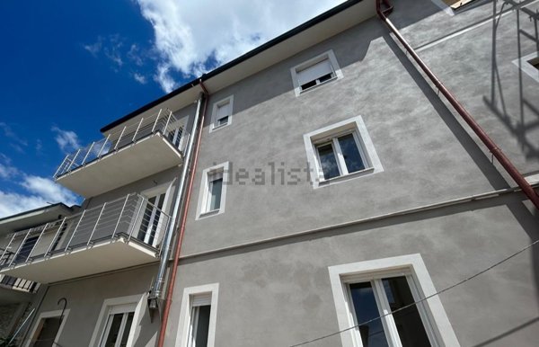 appartamento in vendita a Cascina in zona San Giorgio