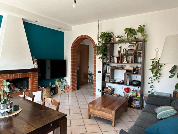 appartamento in vendita a Cascina